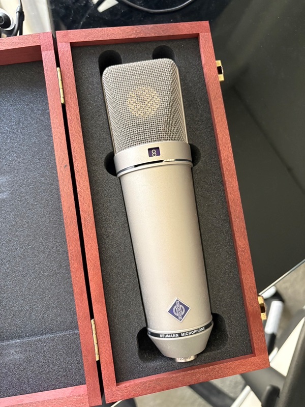 NEUMANN U87Aiの画像